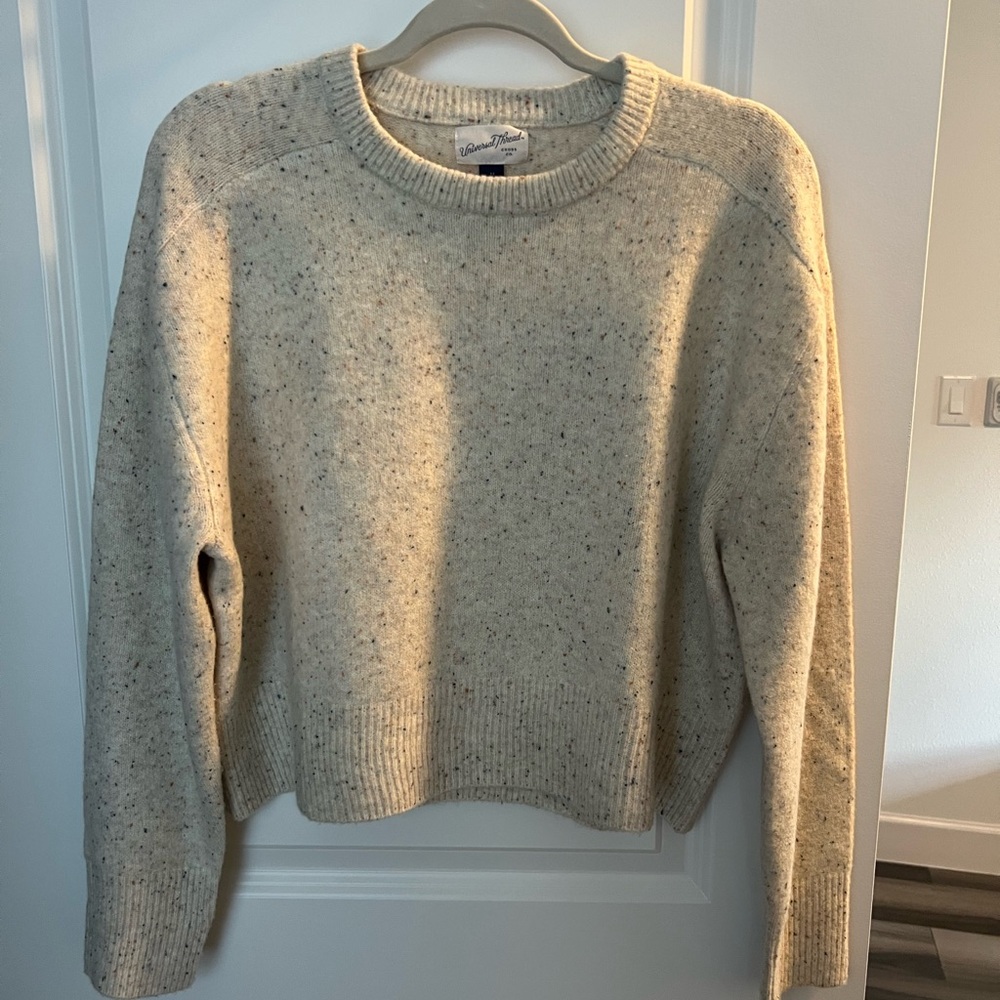 Universal Thread Speckled Cream Sweater